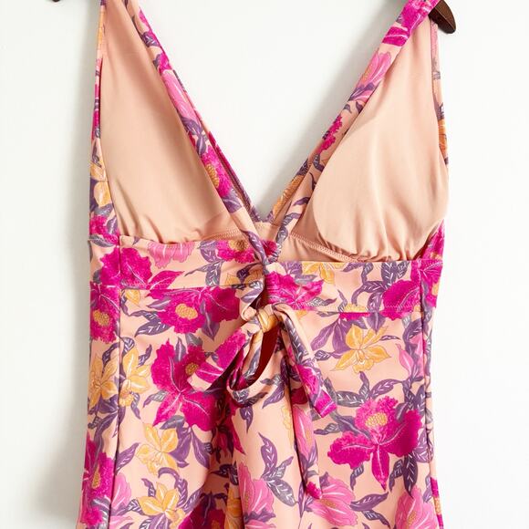 OLD NAVY Deep V Cross Back One Piece Swimsuit Peach Floral XXL - Picture 7 of 8